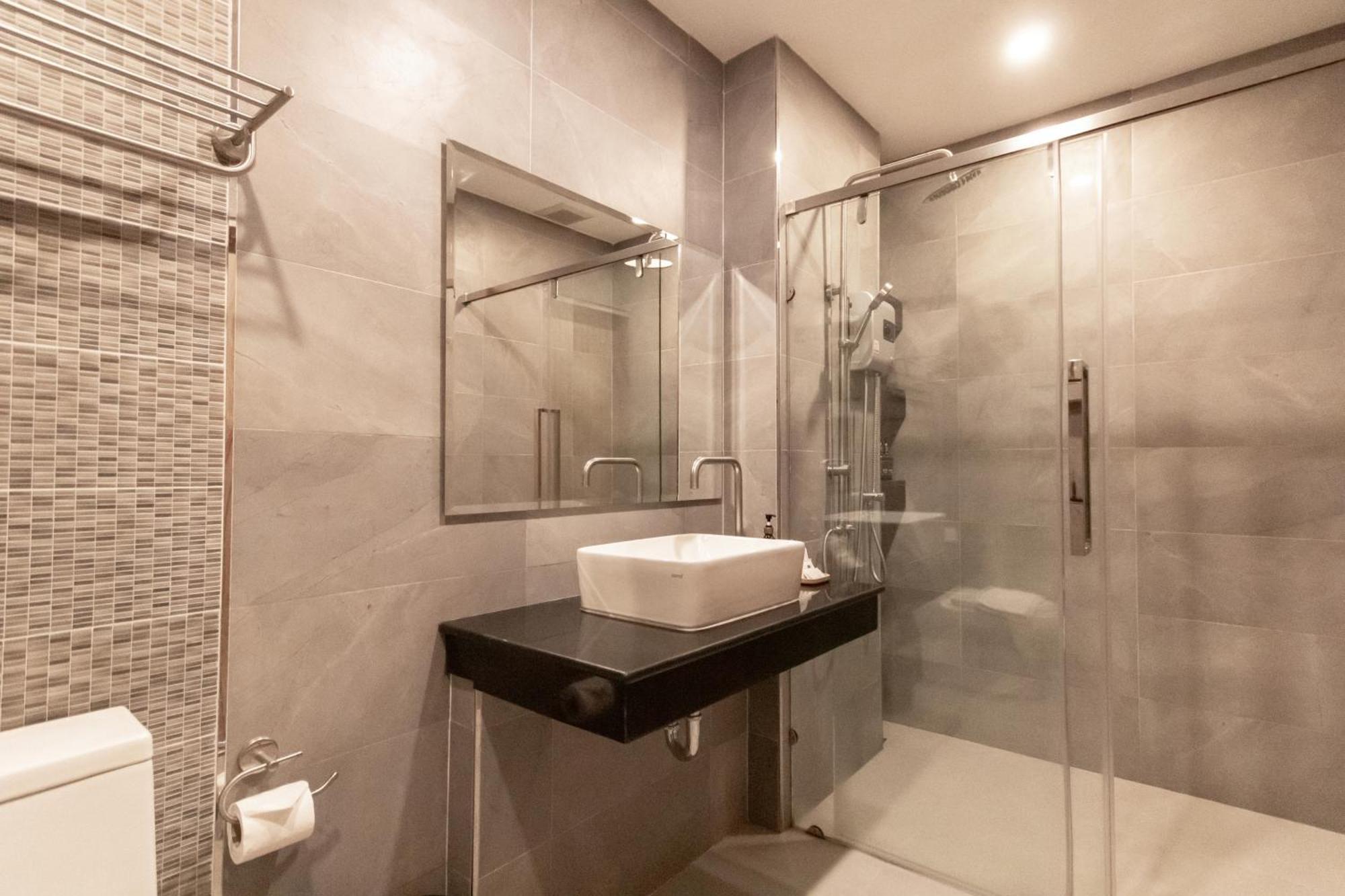 Ananzitra Hotel Kanchanaburi Luaran gambar